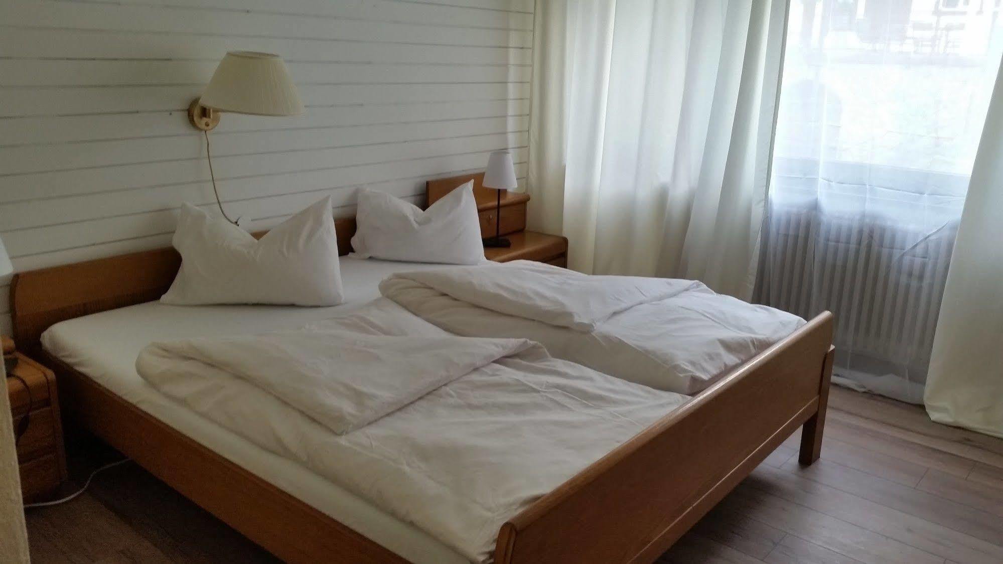 Hotel Stern لاوترباخ المظهر الخارجي الصورة