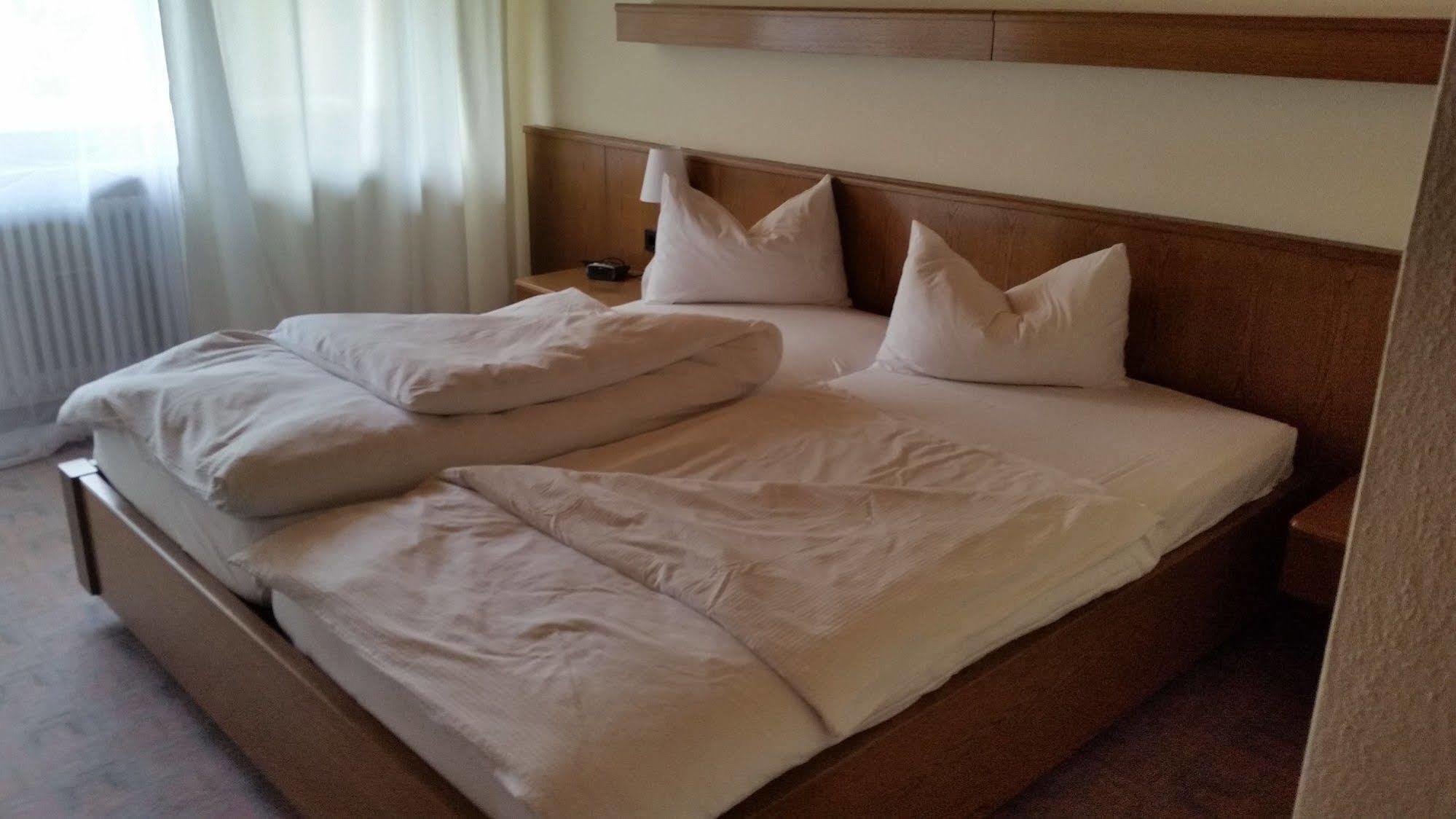 Hotel Stern لاوترباخ المظهر الخارجي الصورة